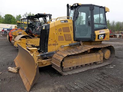 Caterpillar D4K2 LGP Dozer picture