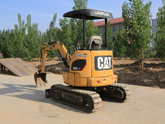 Caterpillar 302 Excavator picture