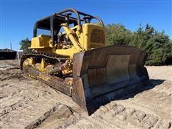 Caterpillar D9G Dozer picture