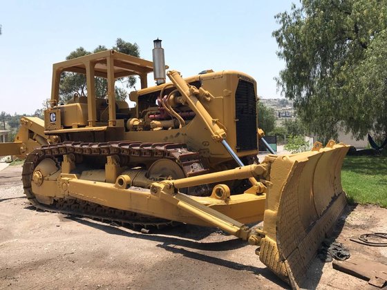 Caterpillar D9G Dozer picture