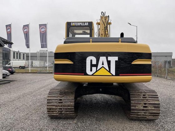 Caterpillar 317 Excavator picture