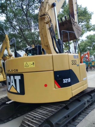 Caterpillar 321 Excavator picture