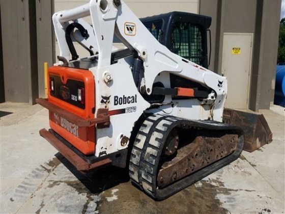 Bobcat T870 Compact Track Loader picture