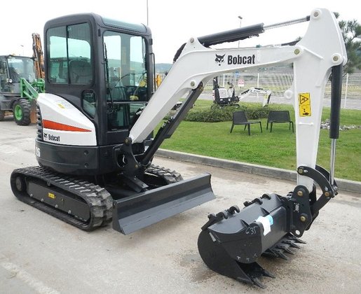Bobcat E26 Excavator picture