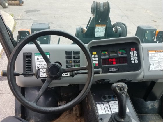 Bobcat 5600 ATV & UTV picture