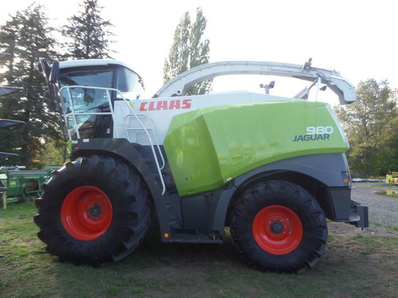 Claas JAGUAR 980: Prices, Specs, and Trends