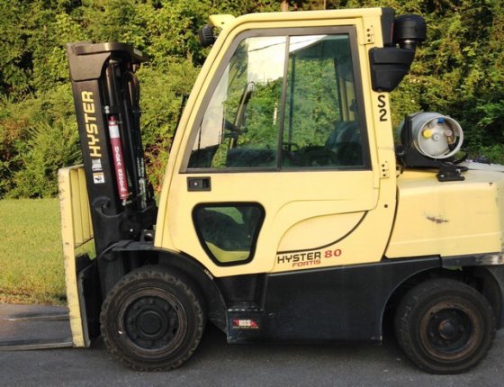 Hyster H80FT Forklift picture