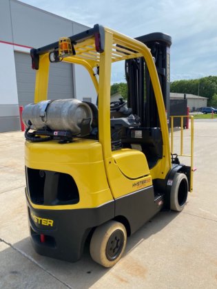 Hyster S50FT Forklift picture