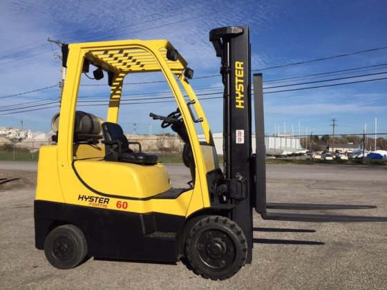 Hyster S60FT Forklift picture