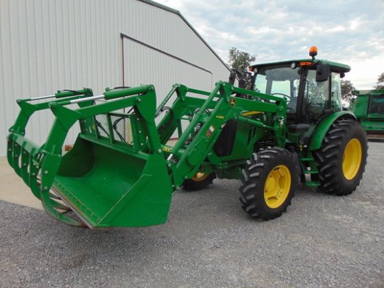 John Deere 5115M Tractor picture
