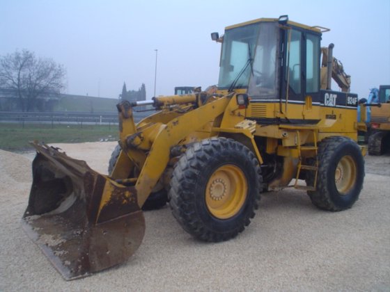 Caterpillar 920 Wheel Loader picture