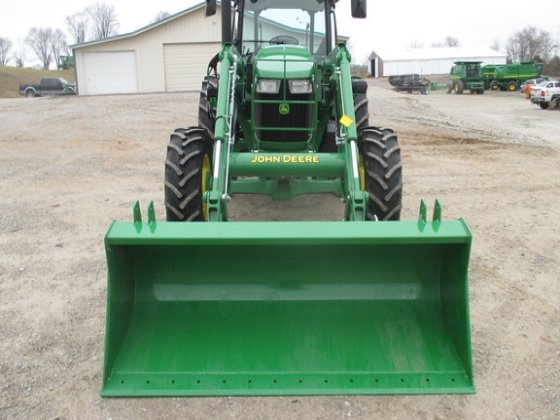 John Deere 6120E Tractor picture