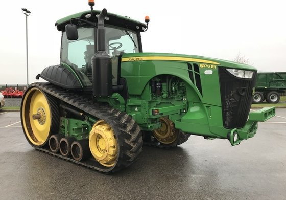 John Deere 8370RT Tractor picture