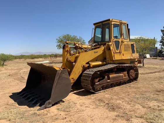 Caterpillar 963 Crawler Loader picture