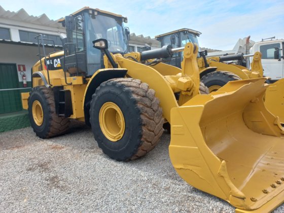 Caterpillar 966 Wheel Loader picture