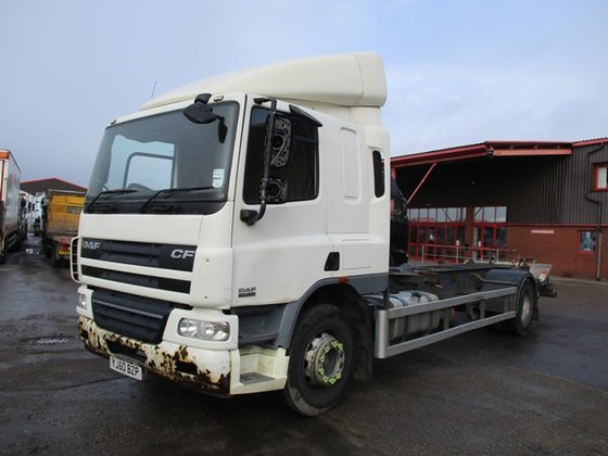 DAF CF 65.220 Transportation & Trailer picture