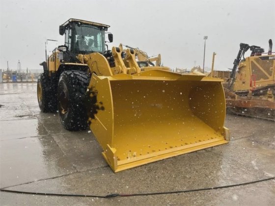 Caterpillar 980 Wheel Loader picture