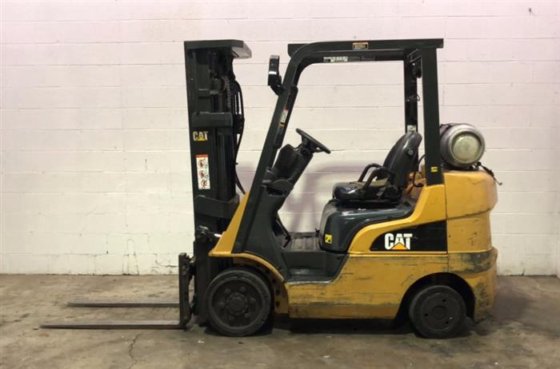 Caterpillar 2C5000 Forklift picture