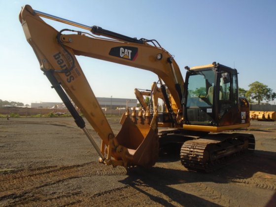 Caterpillar 313D Excavator picture