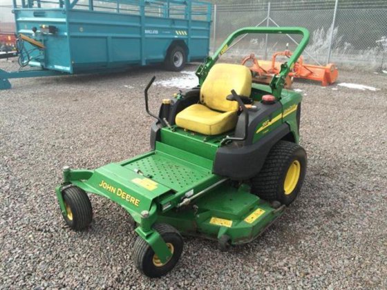 John Deere 997 Lawn Mower picture