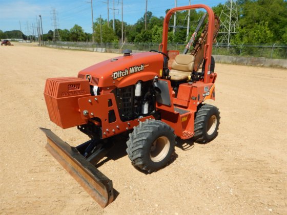 Ditch Witch RT45 Trencher picture