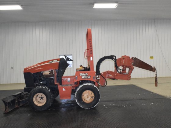 Ditch Witch RT45 Trencher picture