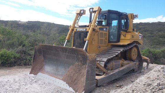 Caterpillar D6 Dozer picture