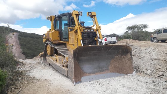 Caterpillar D6 Dozer picture