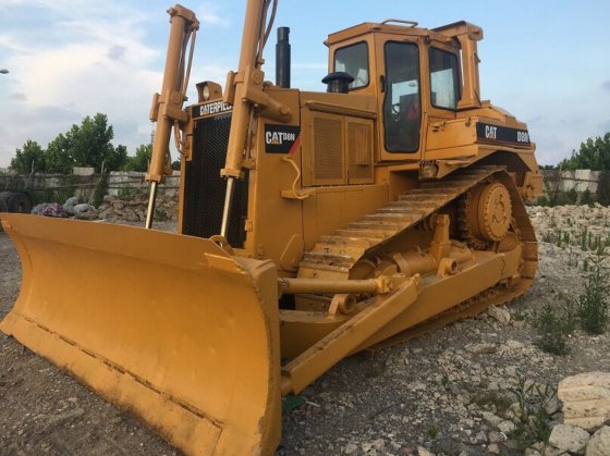 Caterpillar D8 Dozer picture