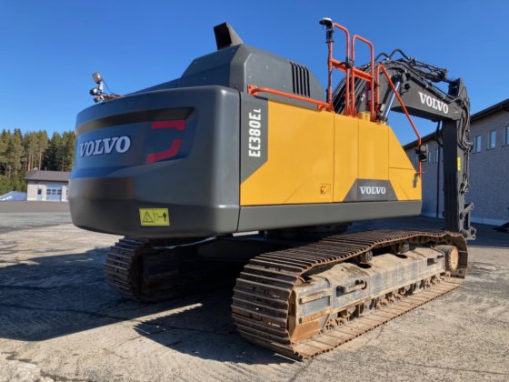 Volvo EC380EL Excavator picture