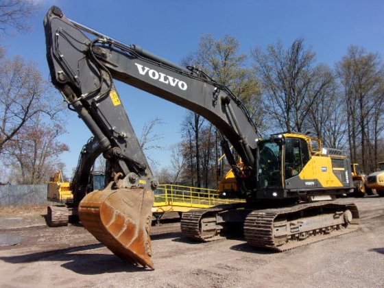 Volvo EC480EL Excavator picture