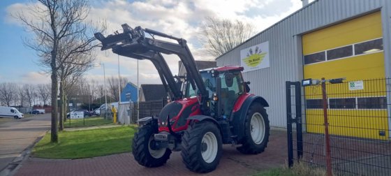 Valtra N114