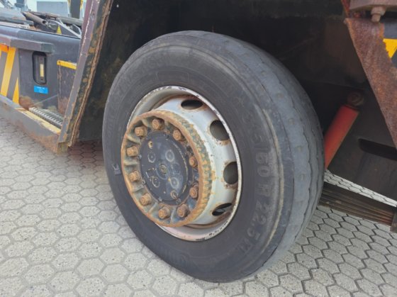 2010 Terberg - RT222 4x4