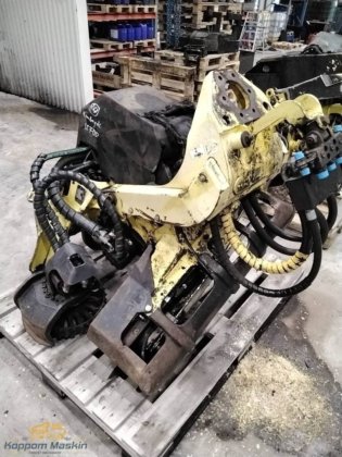 2007 John Deere H754