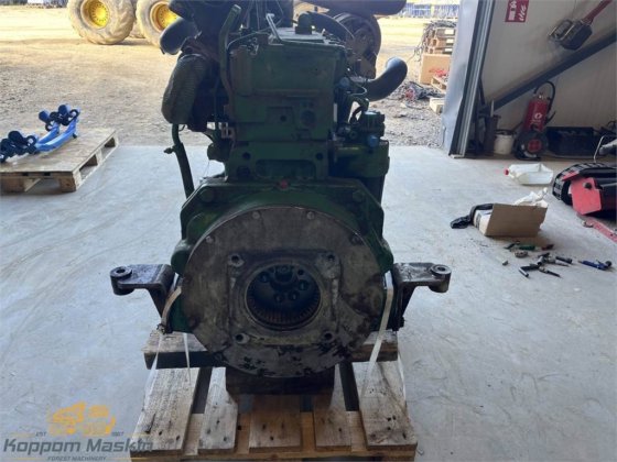John Deere 6090HTJ09