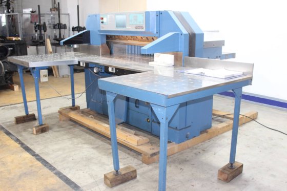 1999 Schneider Senator 115 E