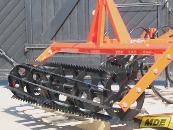Coltivatore MDE con rullo sminuzzatore