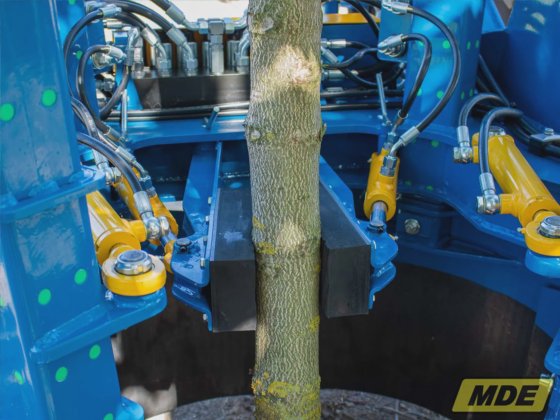 MDE Baumgräber KB90 - Manövrierfähiger