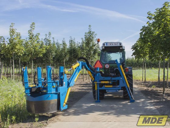 MDE Baumgräber KB90 - Manövrierfähiger