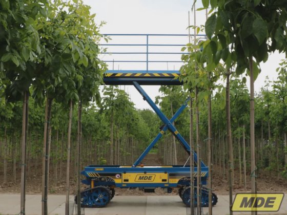 MDE Plate-forme d'élagage Crawler 325B