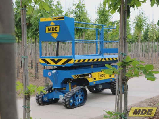 MDE Plate-forme d'élagage Crawler 325B