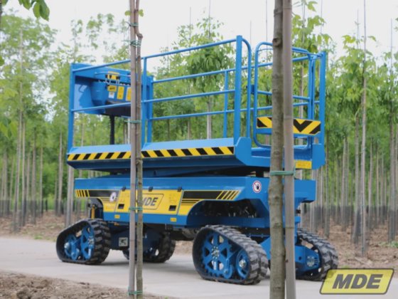 MDE Plate-forme d'élagage Crawler 325B
