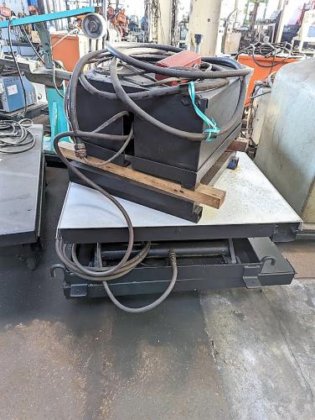 テーブルリフター　Table Lifter