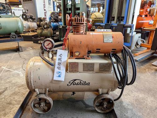 コンプレッサー　Compressor