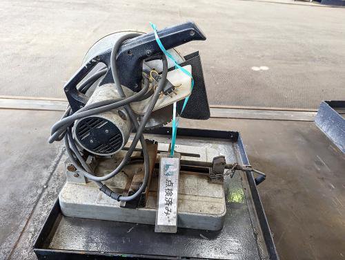 チップソー切断機　Metal Sawing Machine