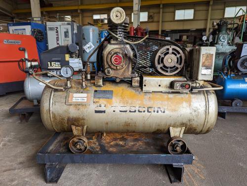 コンプレッサー　Compressor