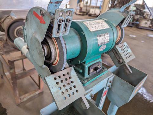 両頭グラインダー　Double Head Grinding Machine