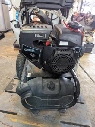 发动机驱动的高压洗衣机 洗衣机