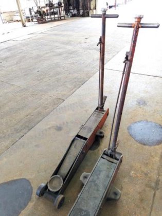 3tジャッキ　3TON JACK