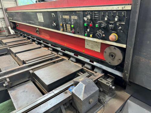 シャーリング　Shearing Machine